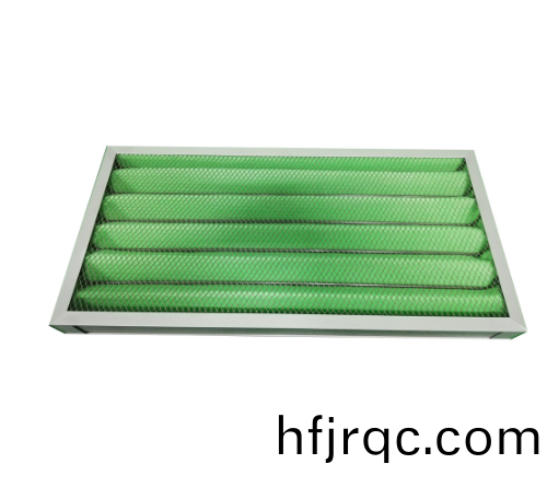 闆(ban)式中(zhong)傚(xiao)過(guo)濾(lv)器(qi)的特(te)點(dian)